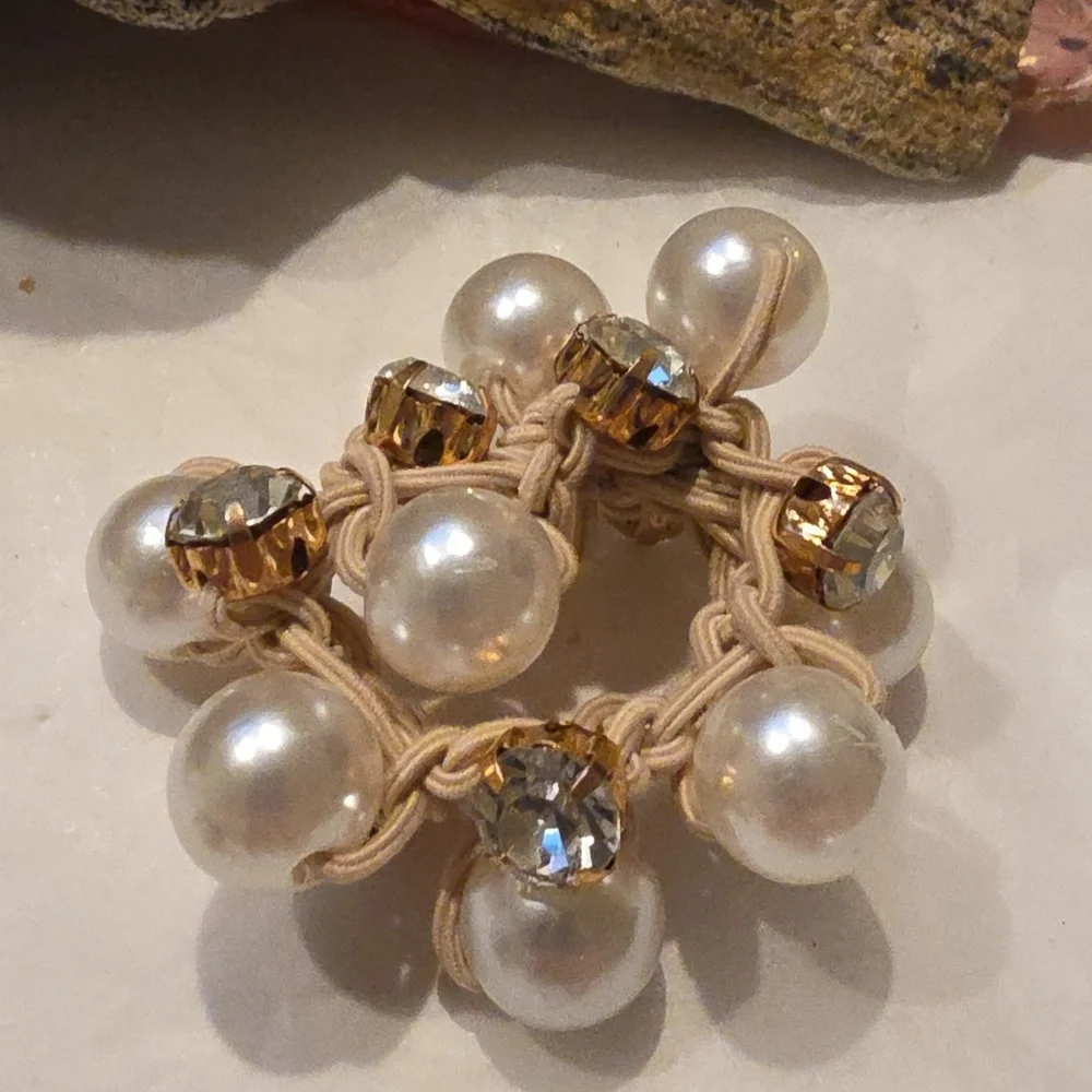 New 3pc Glass Stones & Pearl Ponytail Holder Set - Picture 3 of 10